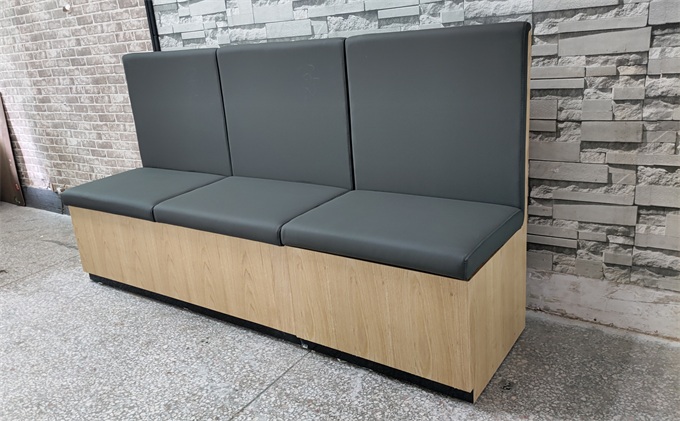 火鍋店中式休閑實(shí)木卡座