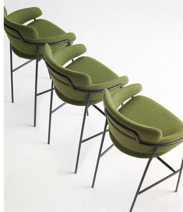 美式現(xiàn)代簡(jiǎn)約咖啡店不銹鋼吧臺(tái)高腳椅