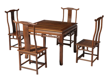 明清古典家具雞翅木八仙桌實(shí)木仿古餐臺(tái)