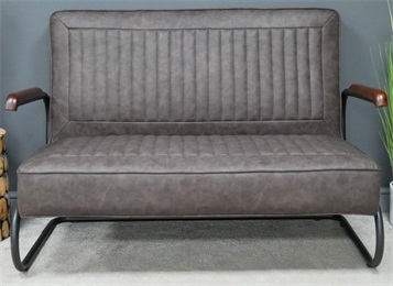 奶茶店工業(yè)風(fēng)水管鐵藝卡座沙發(fā)