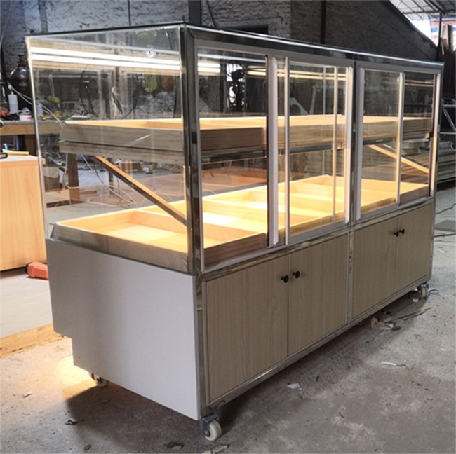 實(shí)木面包柜臺(tái)展示柜